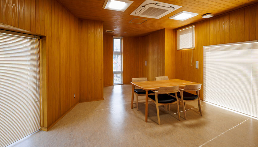 大内自動車工業新社屋