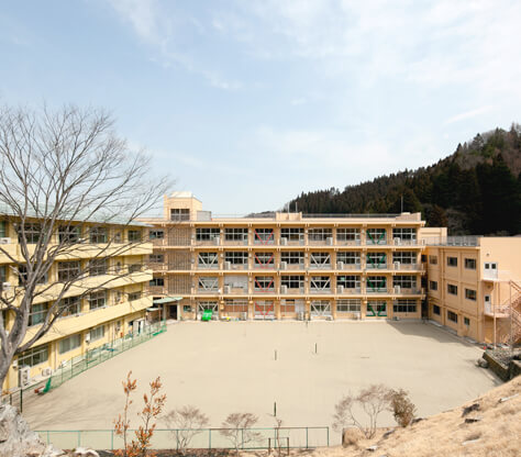 学校法人石川高等学校　本館棟・旧館棟